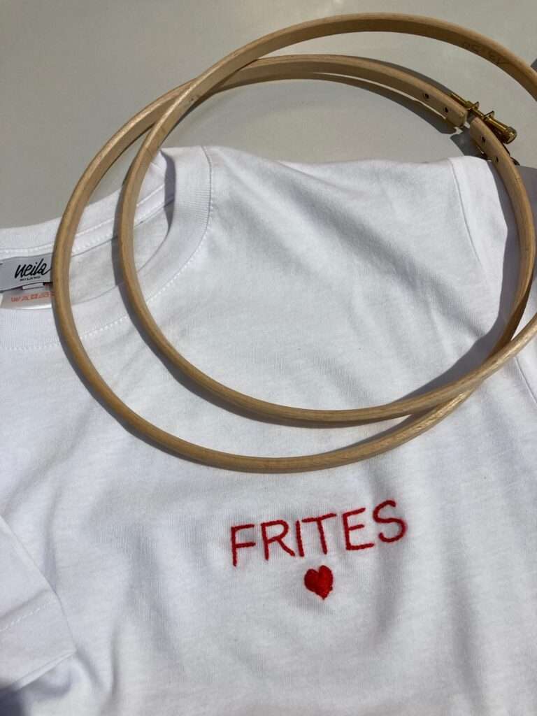 T shirt personalizzate ricamate-4